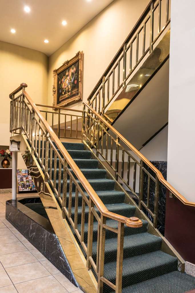 San Bernardino Inn & Suites Interior foto